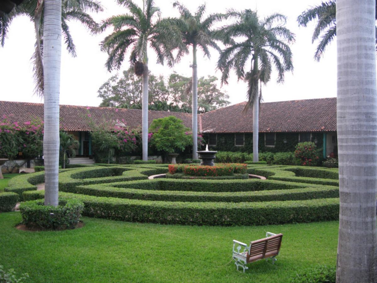 Hotel El Convento Leon Nicaragua Экстерьер фото