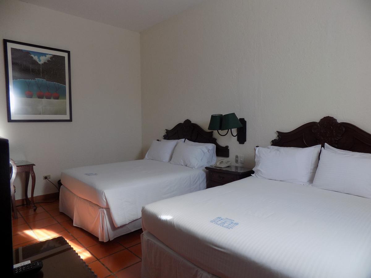 Hotel El Convento Leon Nicaragua Экстерьер фото