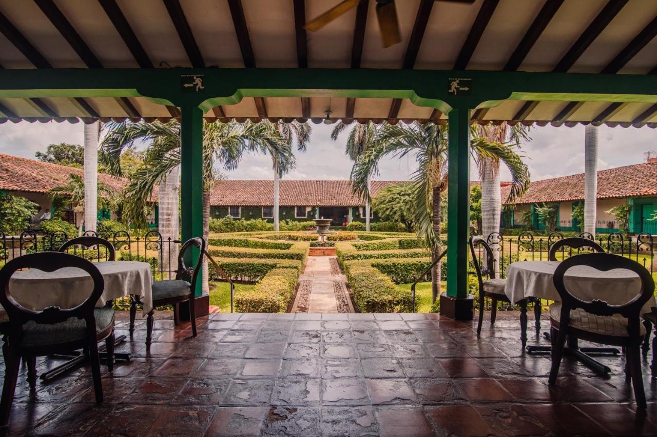 Hotel El Convento Leon Nicaragua Экстерьер фото