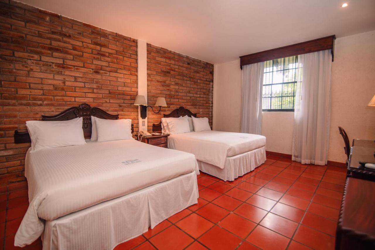 Hotel El Convento Leon Nicaragua Экстерьер фото